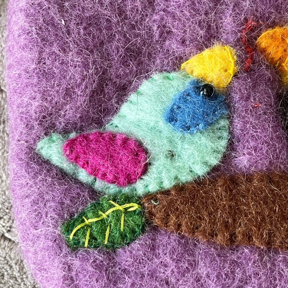Felted Wool Coin Purse Birds Nest On a Branch Zipper Closure With Leaf Pull - Picture 4 of 8